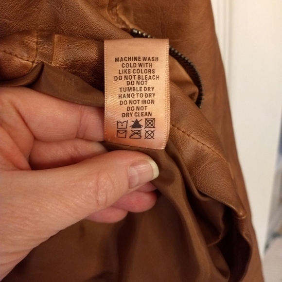 NWT Max Studio Classic Large Cognac Faux Leather Motorcycle Biker Jacket - Picture 6 of 7